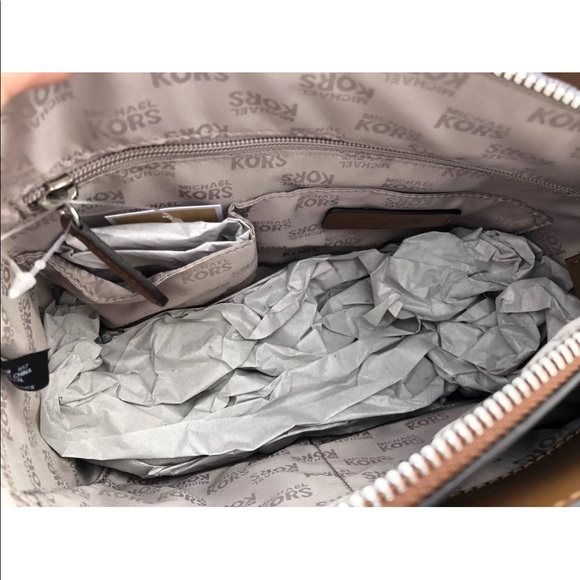 Michael Kors Ellis Small Satchel Stud Brown - Picture 8 of 8